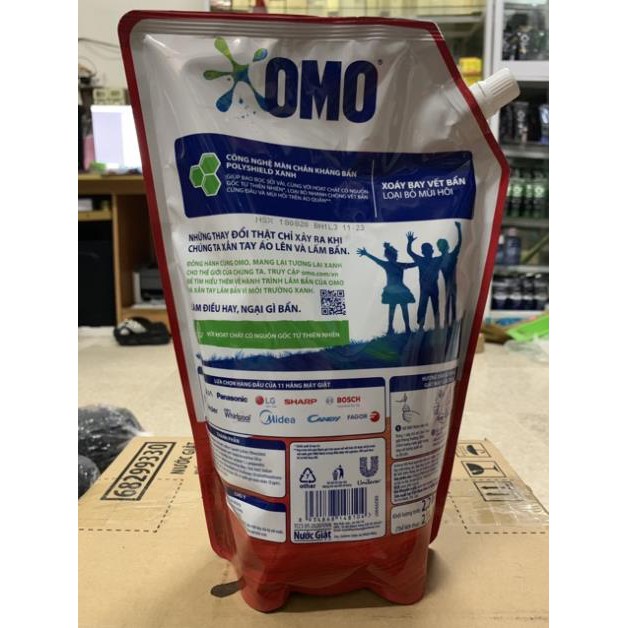 Nước giặt OMO Matic Cửa Trên Bền Đẹp Túi 2,2kg (mầu đỏ)