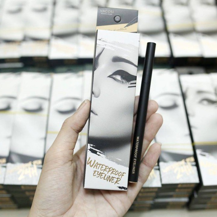 Kẻ mắt nước Vacosi Waterproof Eyeliner VM19