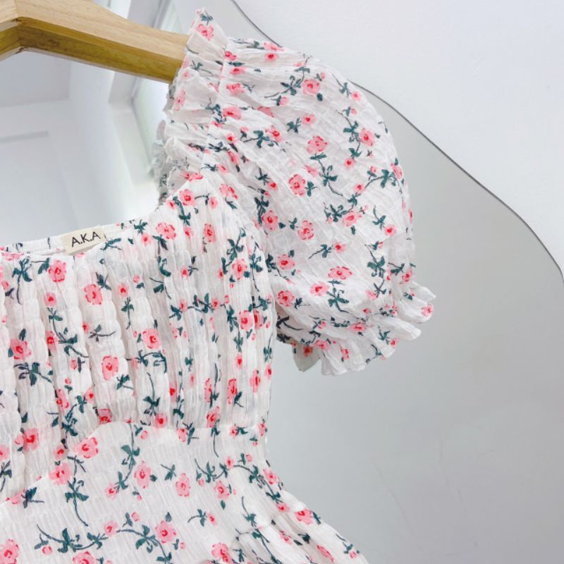 Đầm Midi Hoa Cut Out Lưng Váy Hoa Dáng Dài Nhíu Ngực Nơ Lưng Tay Bo Chun Nền Hoa Nhí Ngọt Ngào Cực Xinh Chất Mát Mịn