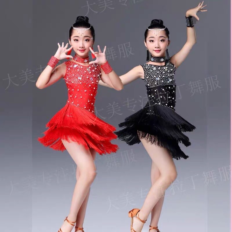 Đầm khiêu vũ, đầm biểu diễn bé gái