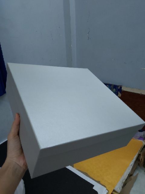 HỘP QUÀ TO 30X30X10CM- ĐƯỢC CHỌN MÀU