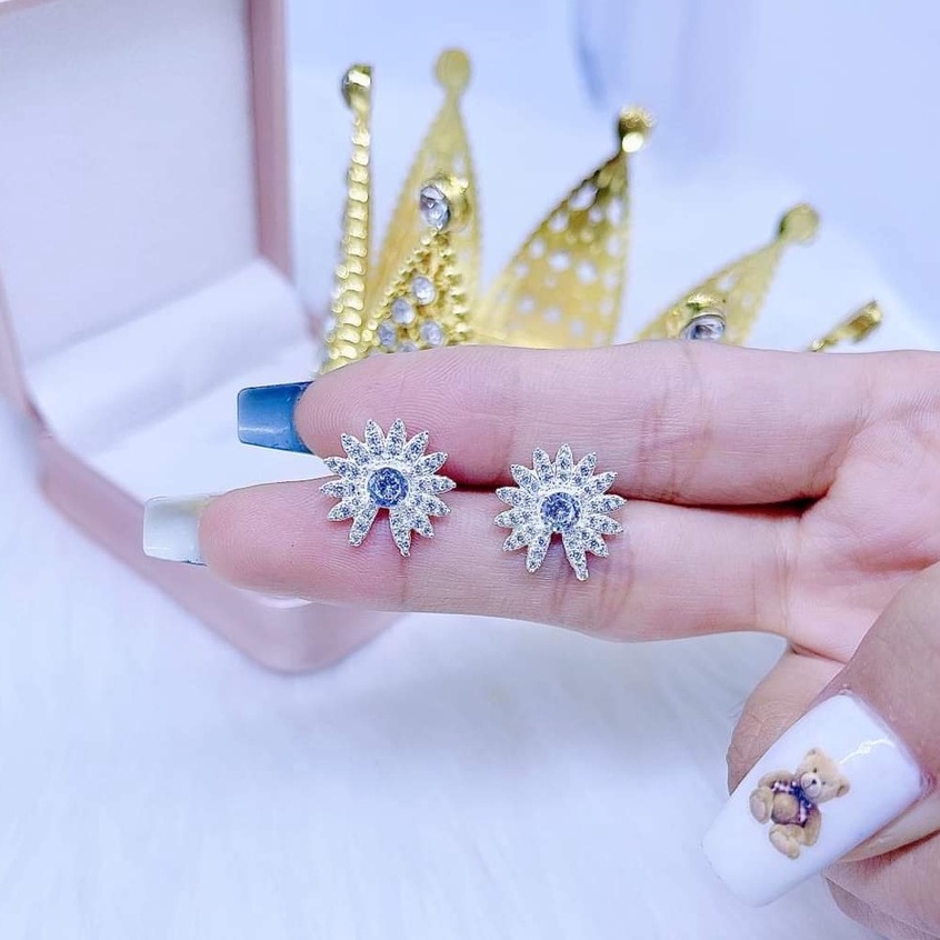 Khuyên tai bạc Van Jewelry V10726 Khuyên Hoa Cúc bản to nạm đá sang trọng