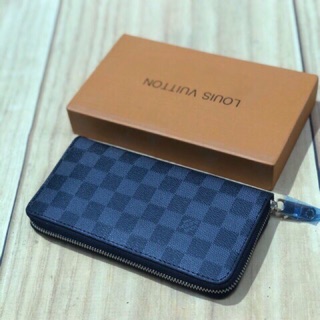 Ví nam dáng dài khoá kéo loại đẹp full box