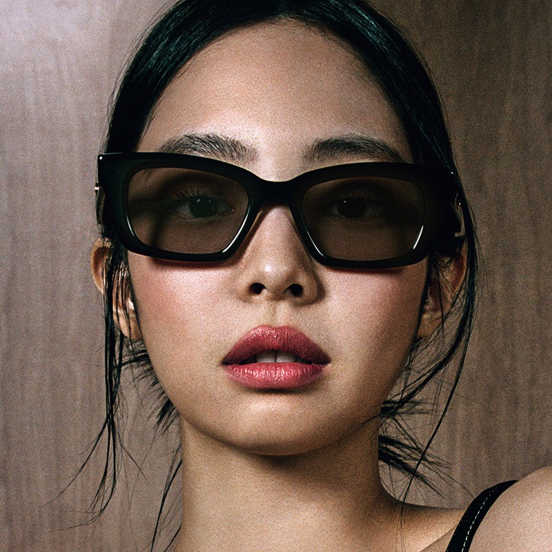 Kính mát kiểu dáng thời trang retro cho nữ năm 2020