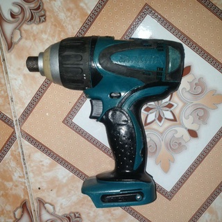 máy bắn vít makita TP130D 4CN