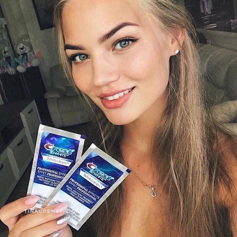 Miếng dán trắng răng Crest