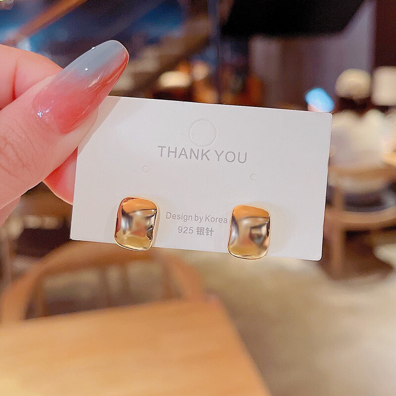 Bông Tai Hoa Tai Chất Liệu Hợp Kim Không Gỉ Thời Trang Xu Hướng Hàn Quốc Hot Trend 2023 Dobi B18