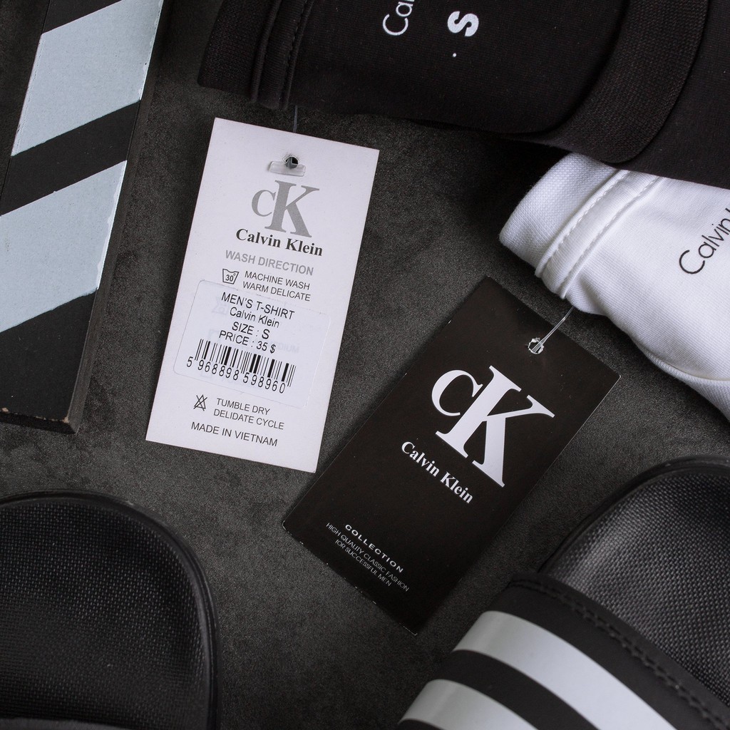 Áo Thun Nam Cổ Tròn VNXK