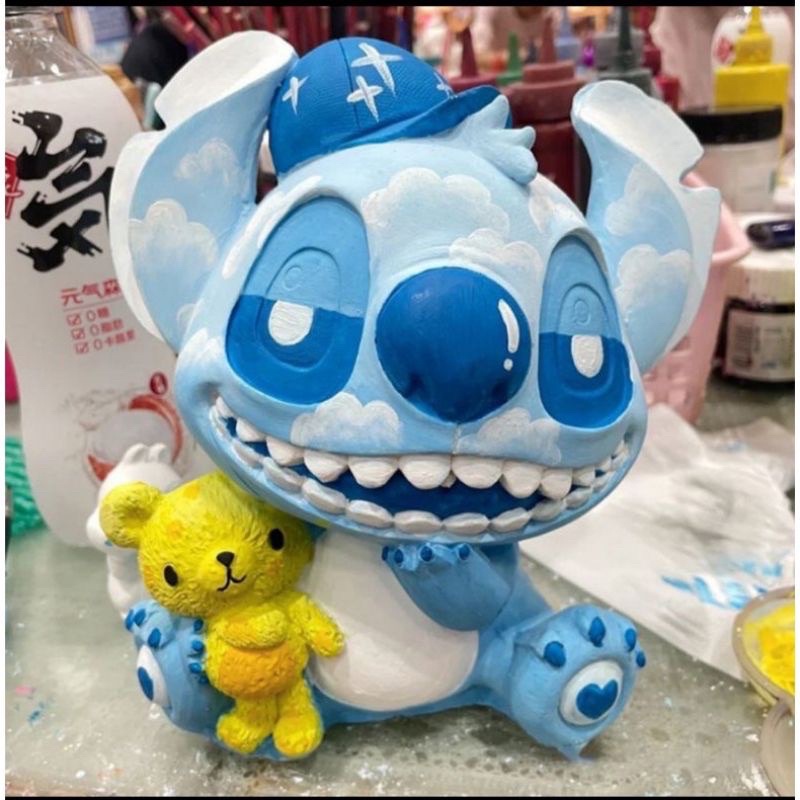 Tượng thạch cao tô màu Stitch ôm gấu size XXL cao cấp