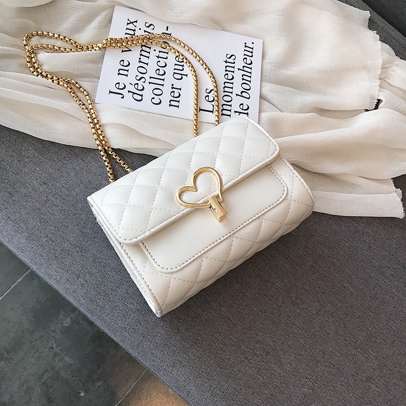 Túi xách nữ khóa trái tim phong cách Hàn Quốc Capucha T53