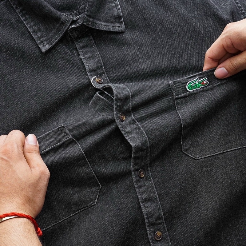 Sơ mi dài tay Denim lacos phối túi ngực wash bụi Chất jean dày có thun co dãn VNXK
