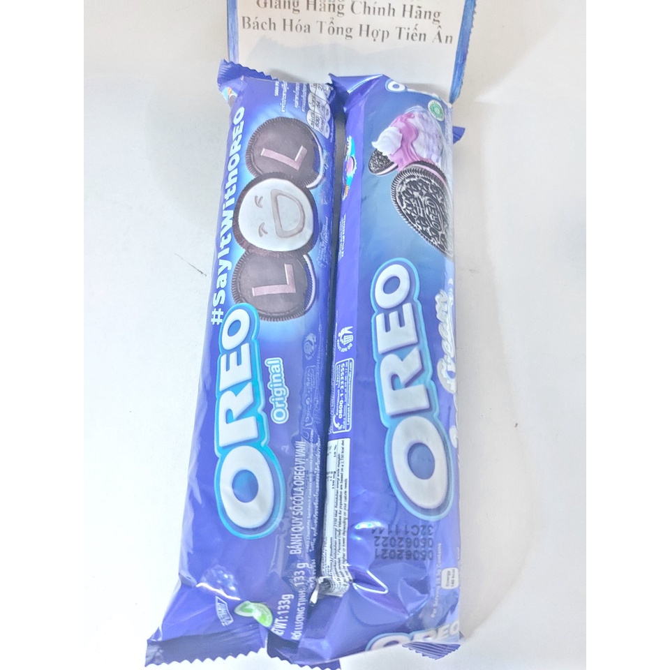 Combo 2 Bánh quy nhân kem vani và kem lạnh Việt Quất Oreo gói 133g