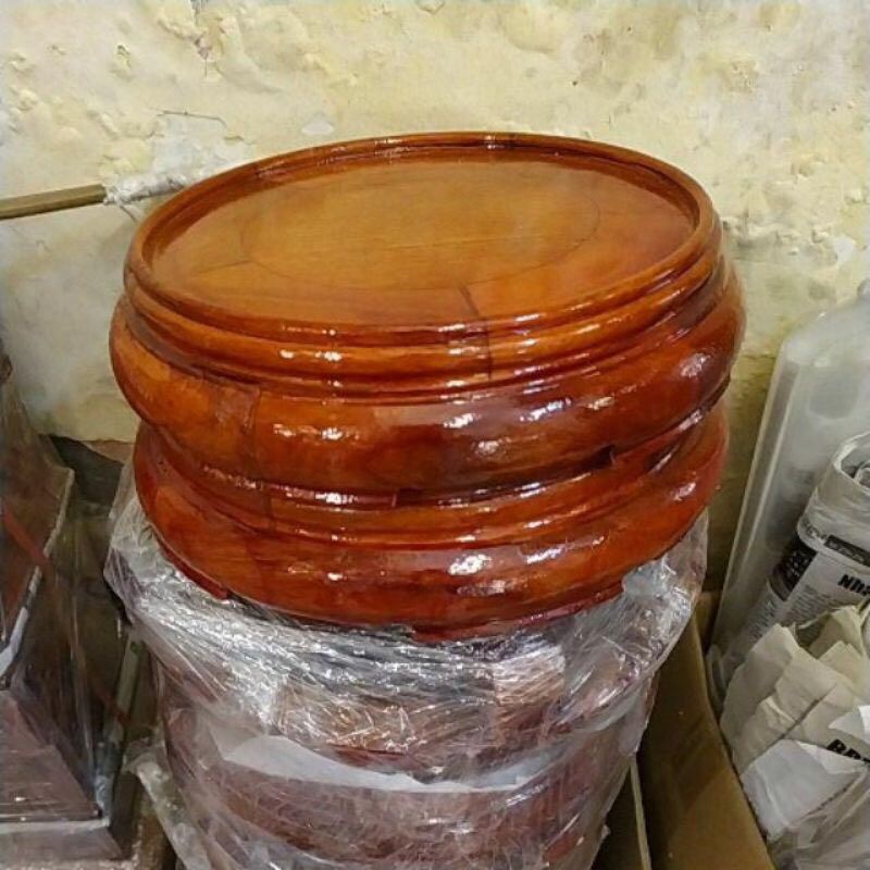 Đế tròn để bát hương chất liệu gỗ hương sang trọng giá rẻ