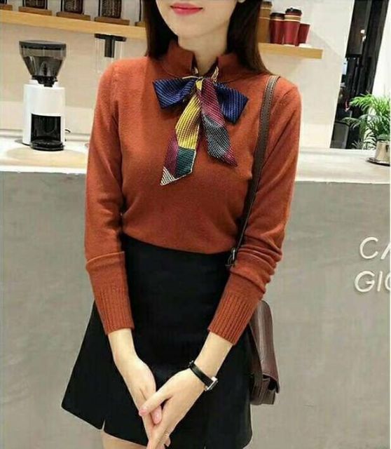 Áo len cổ sơ mi