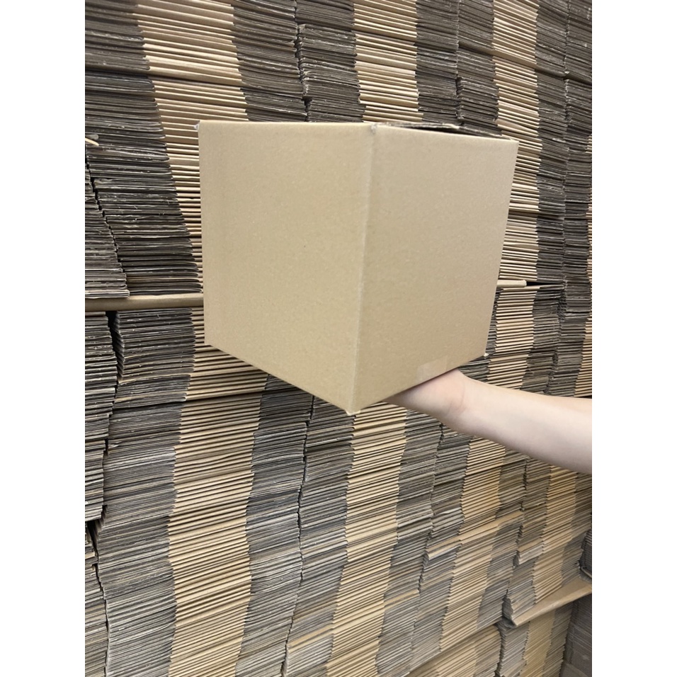 20 hộp carton vuông 20x20x20 dùng để đóng gói hàng hoá