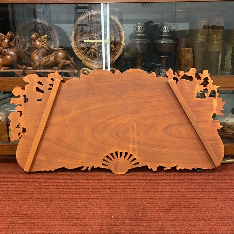 Tranh quạt gỗ phu thê viên mãn