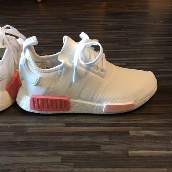 6/6 [Xả Kho] Giày NMD R1 WhitE Pink uy tin . '