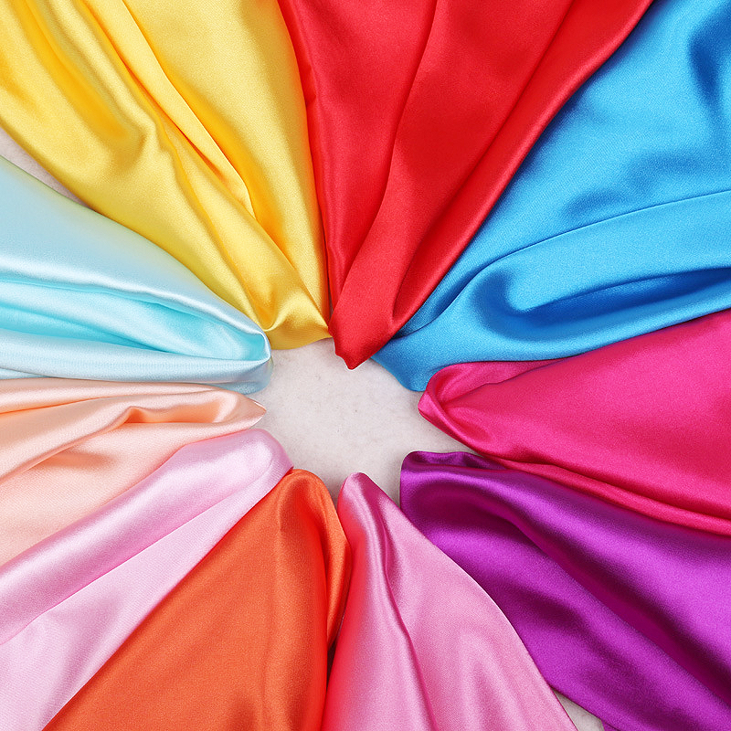 Khăn Choàng Lụa Màu Trơn Độc Đáo Thời Trang Thu Đông Cho Nữ