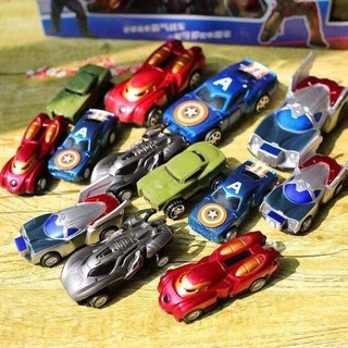 Set 14 oto siêu nhân chạy bánh đà
