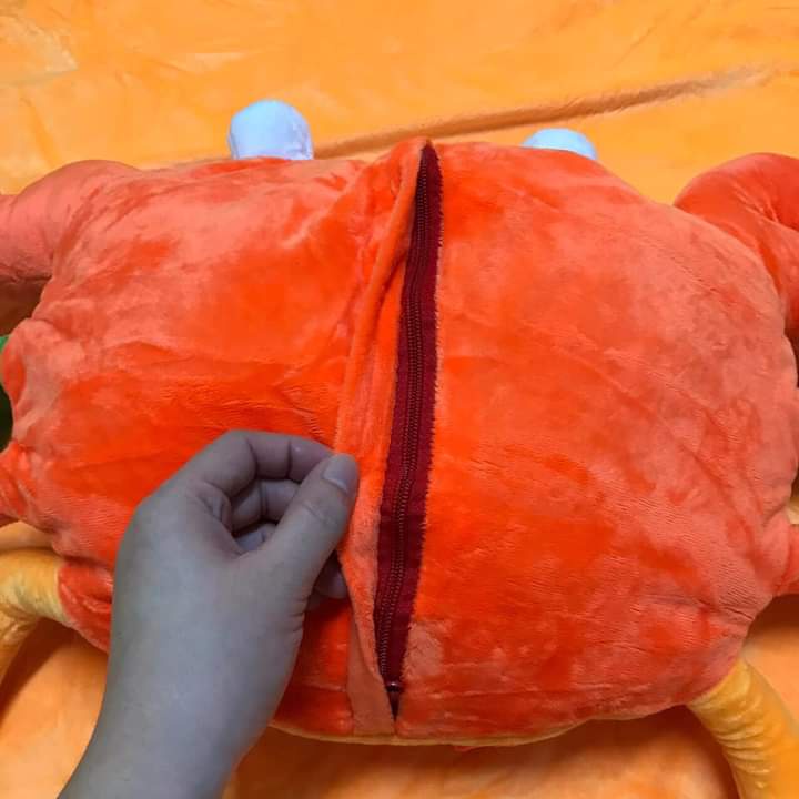 BỘ GỐI KỀM MỀM HÌNH CHÚ CUA