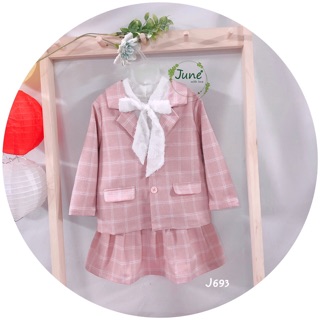 Set vest hàng quốc cho bé gái