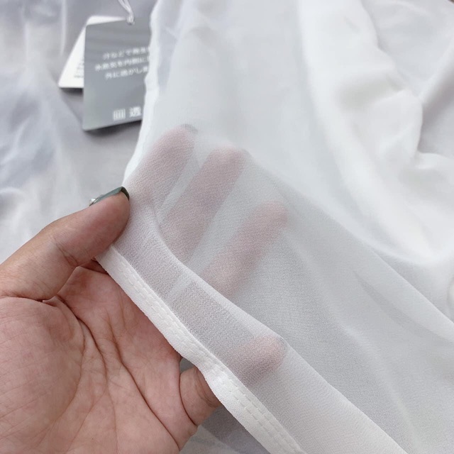 Áo cadigan mỏng đen trắng chất cực đẹp | BigBuy360 - bigbuy360.vn