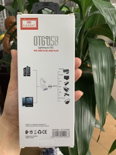 Jack chuyển đổi Lightning sang OTG + USB ( Hành chunhs hãng Earldom)