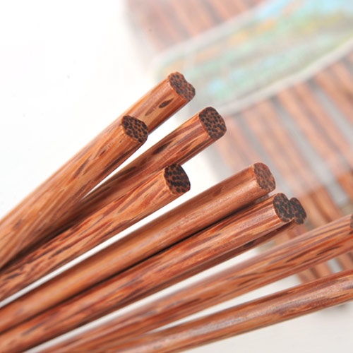 Đũa dừa cao cấp hộp 10 đôi chống mốc mối mọt - Hàng chất lượng an toàn cho sức khỏe