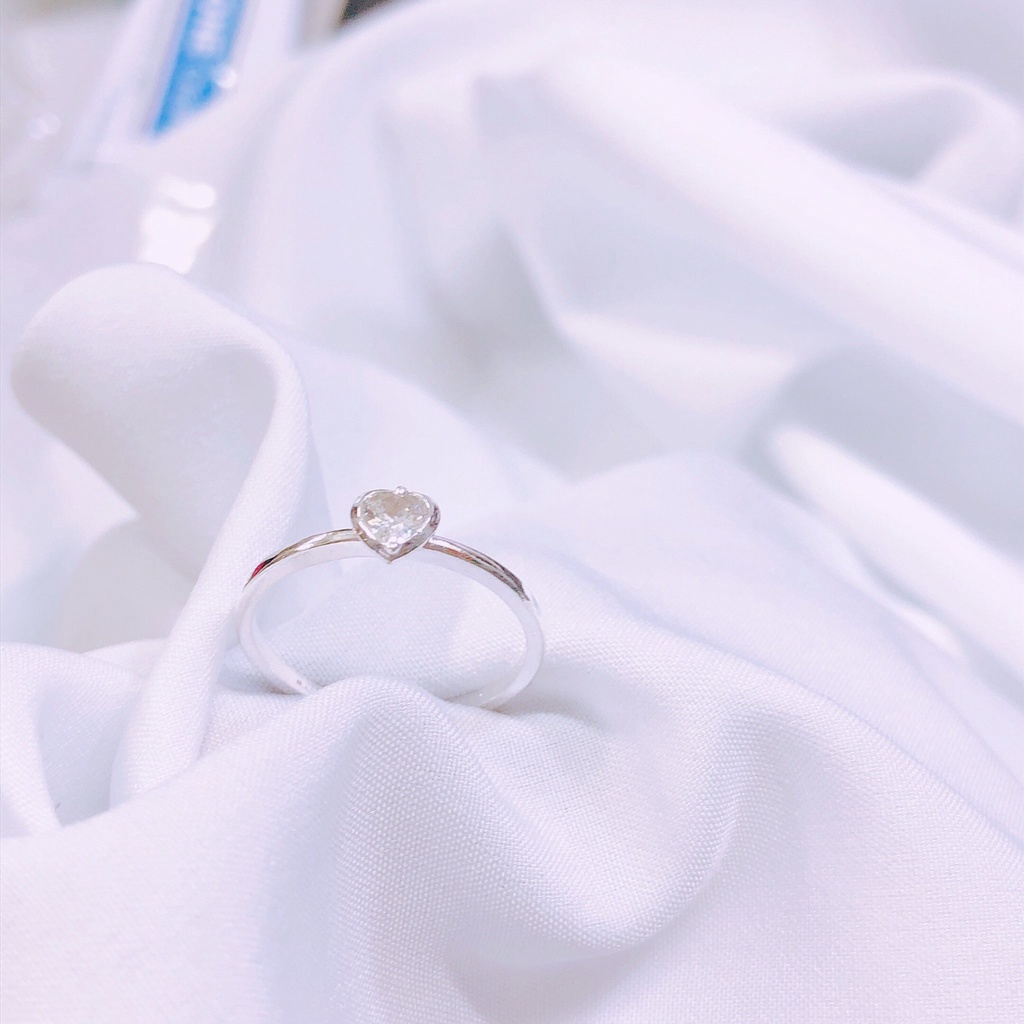 Nhẫn nữ bạc thân trơn mặt tim LINH MIU SILVER