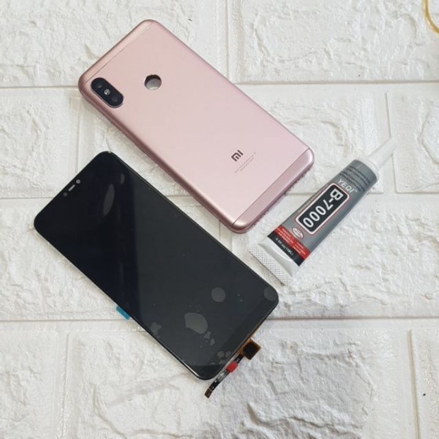 Combo Bộ Vỏ + Màn Hình Xiaomi Redmi 6 Pro/Mia 2 Lite Zin Hàng Cao Cấp Tặng 1 Tuýp Keo B-7000