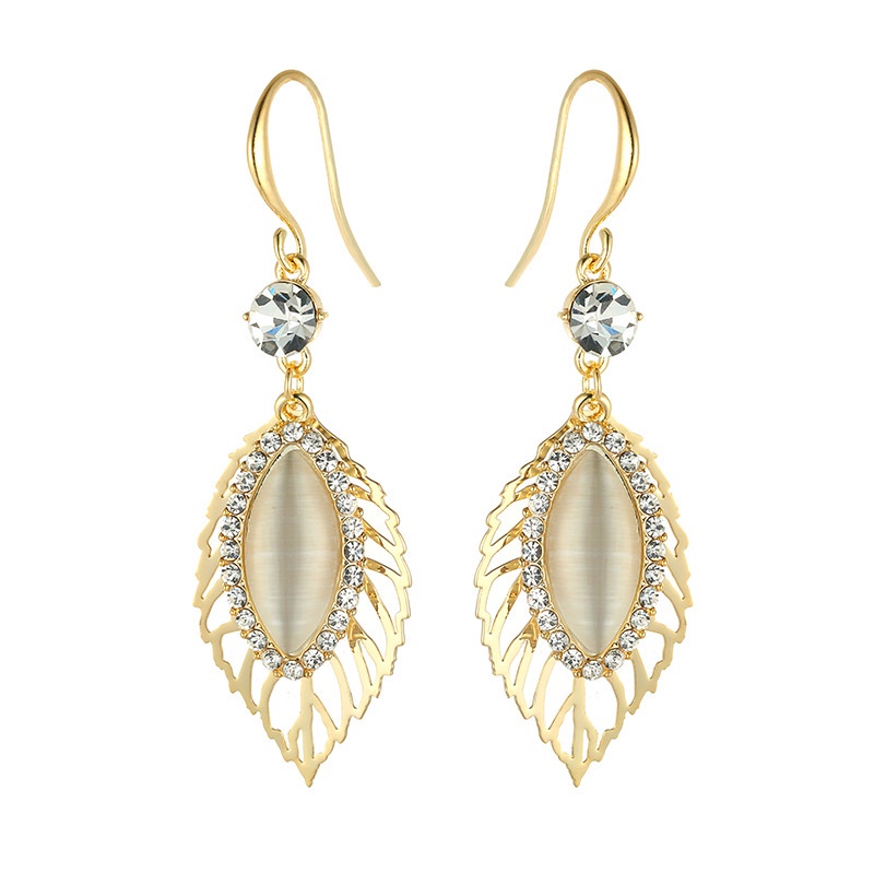 Bông Tai Hình Lá Phong Đính Đá Thời Trang Hàn Quốc