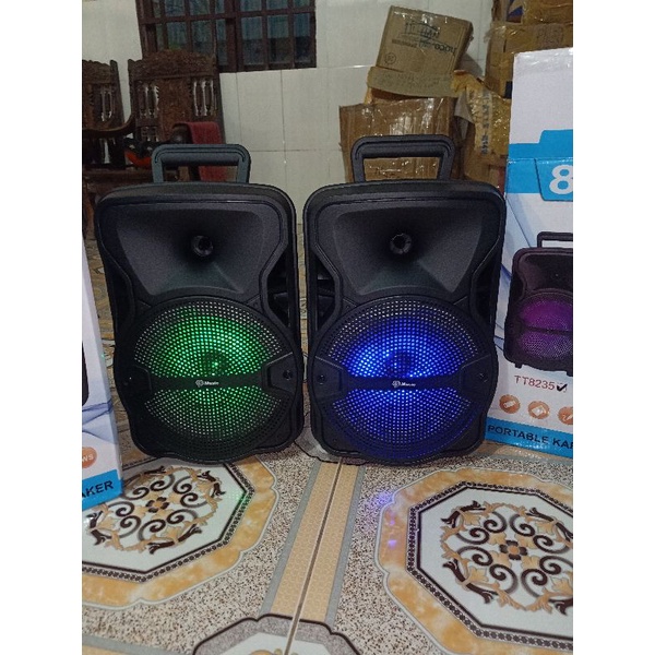 Loa bluetooth 2 tấc nghe nhạc .tặng kèm mic dây