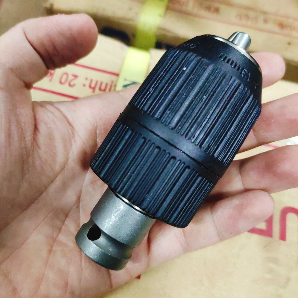 Đầu kẹp mũi khoan, đầu mang ranh 13mm, loại xoáy tay, kèm chuôi lắp máy bu lông 1/2
