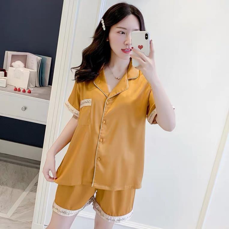 Bộ ngủ lụa Pizama đùi cộc hoạ tiết viền chữ cao cấp
