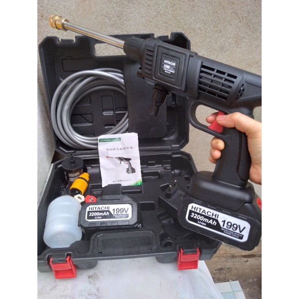 Máy rửa xe dung Pin mini Hitachi - Bảo hành 12 tháng
