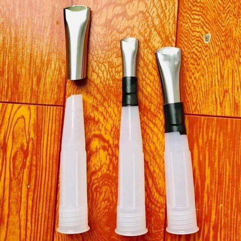 Bộ súng bắn keo silocon tự ngắt và 8 đầu vói inox đế nhựa cao cấp
