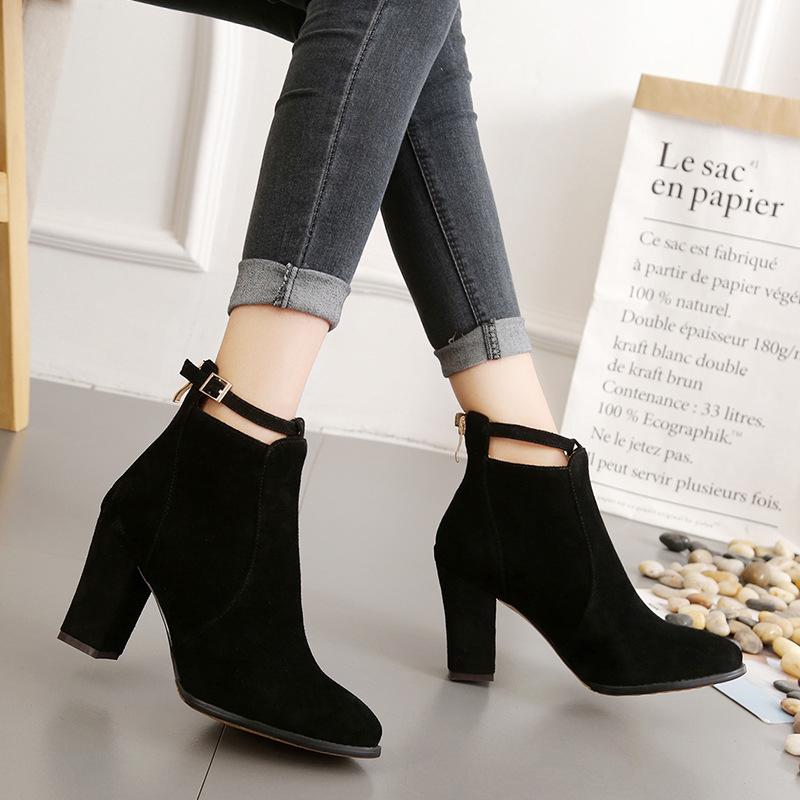 giày boot cổ ngắn đế thấp