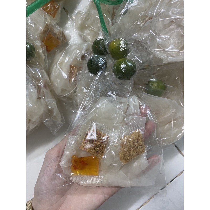 Bánh tráng phơi sương sate muối tỏi tắc xâu 50 bịch