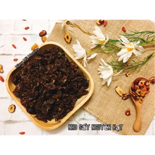 Nho sấy Ninh Thuận