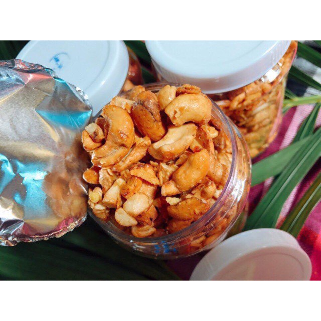 Hạt Điều Rang Tỏi Ớt 500g
