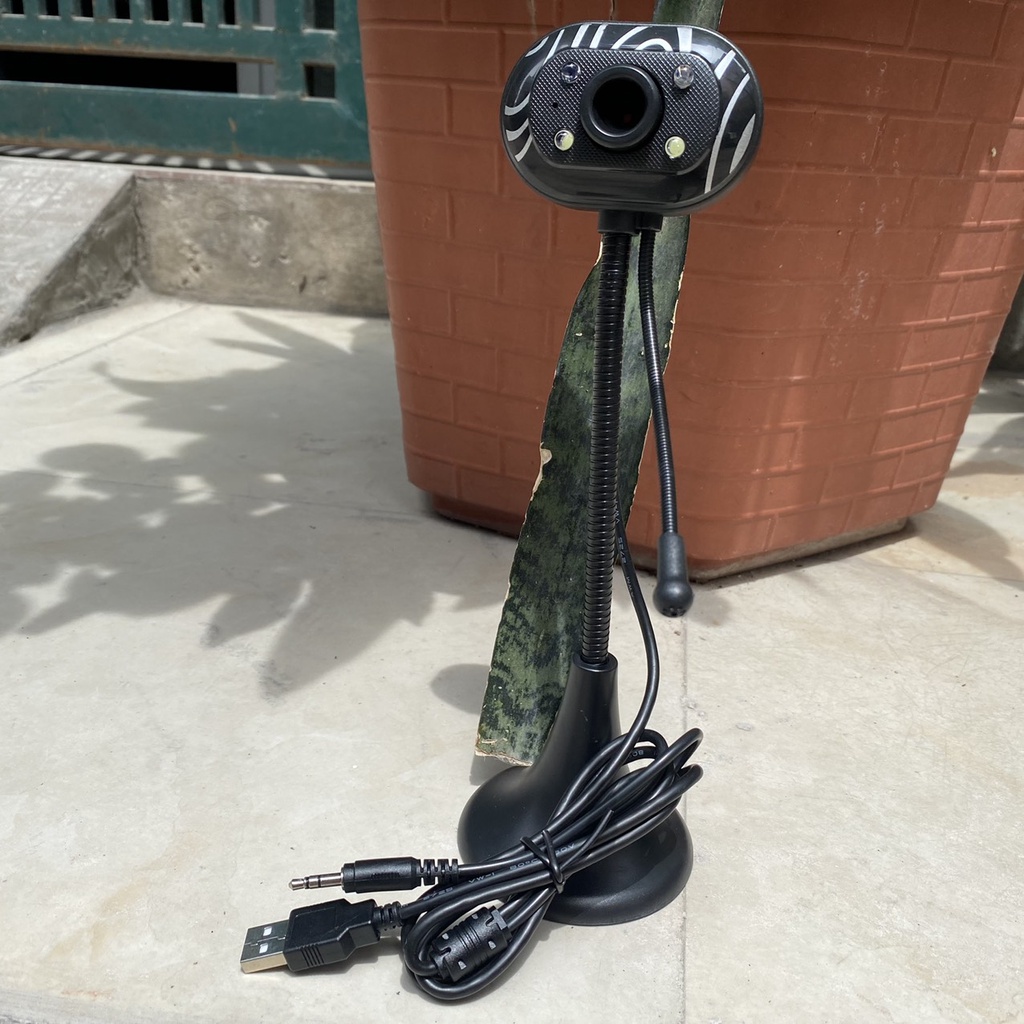 Webcam Chân Cao có mic dùng cho máy tính có tích hợp mic và đèn Led trợ sáng |Webcam máy tính để bàn| Bảo hành 3 tháng
