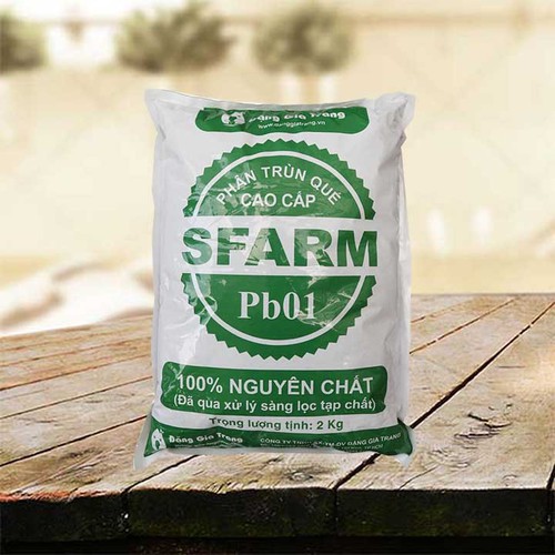 Phân trùn quế SFARM cải tạo đất trồng gói 2kg