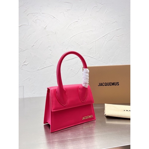 TÚI JACQUEMUS DA BÒ