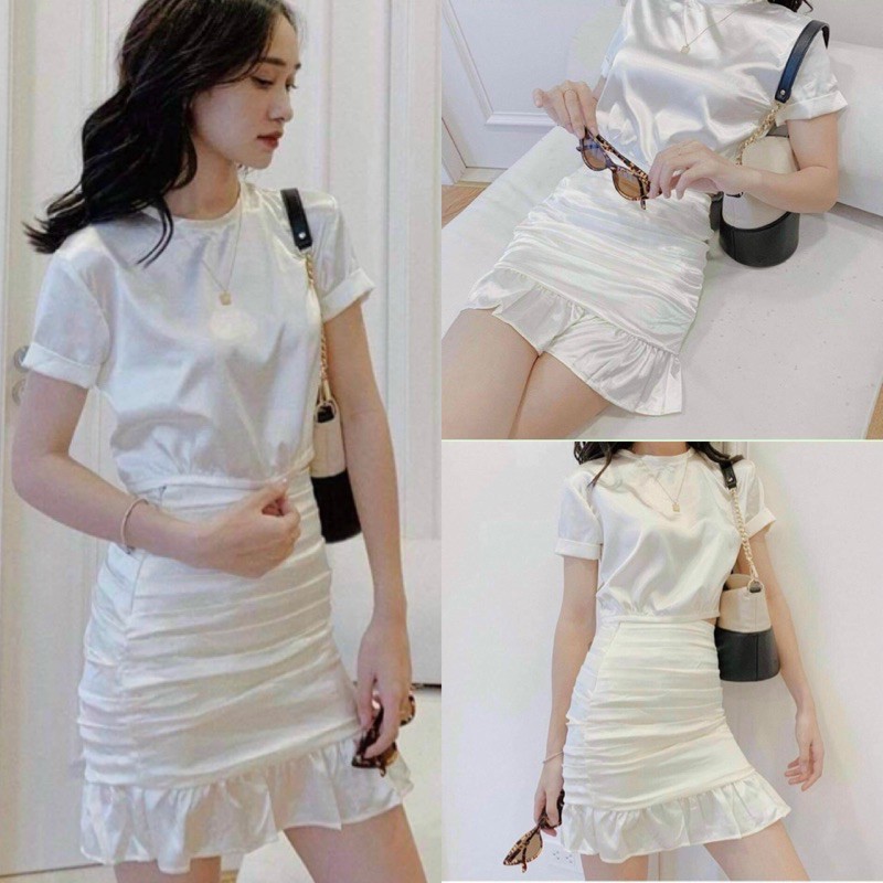 Set Đồ PARTY SET gồm áo croptop và chân váy xếp li tầng tôn vòng 3 - áo sau lưng gài nút và thắt nơ tạo điểm nhấn