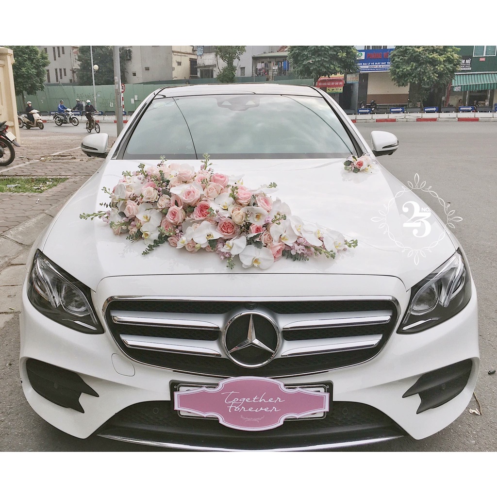 HOA TƯƠI TRANG TRÍ XE ĐÓN DÂU, HOA CẦM TAY CÔ DÂU