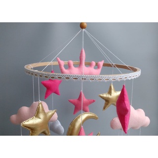 Đồ chơi treo nôi cũi handmade, tự xoay phát nhạc mẫu bé gái xích đu