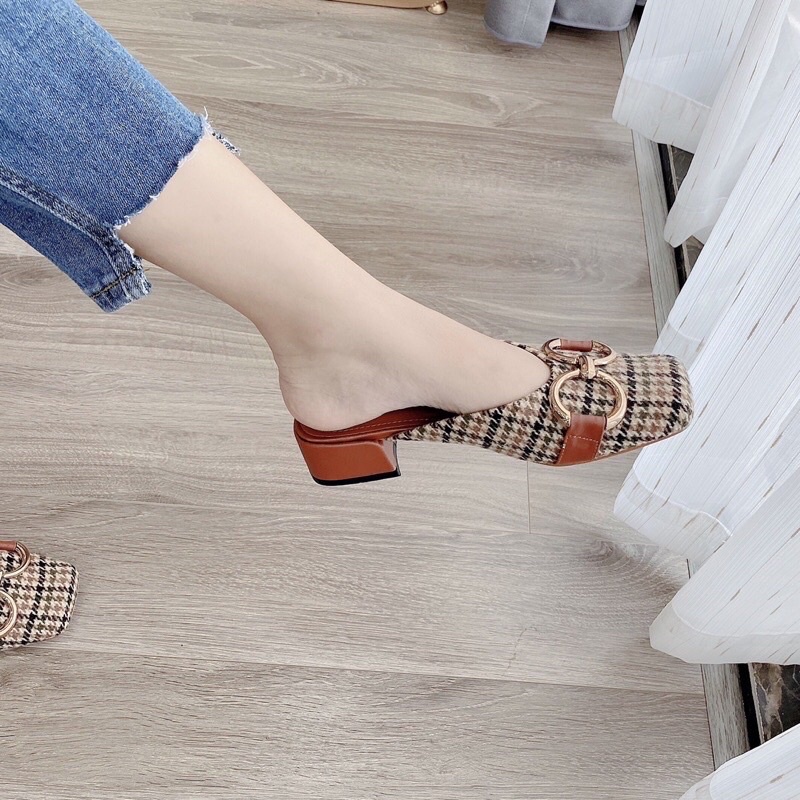 giầy sục vải kẻ mũi vuông khoá cạnh siêu chảnh l1