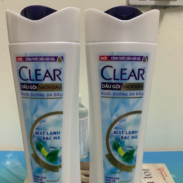 DẦU GỘI SẠCH GẦU CLEAR MÁT LẠNH BẠC HÀ 340g