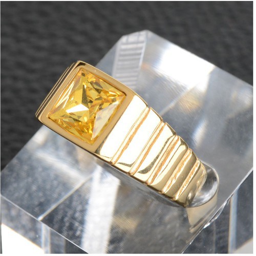 Nhẫn Nam Đính Đá Nhân Tạo Titan Ko Đen TT 3498