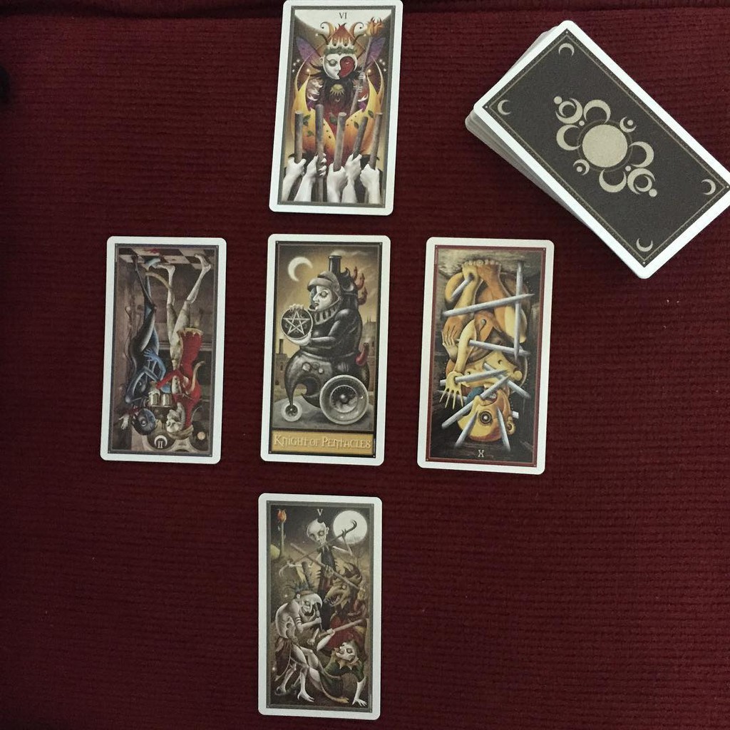 Bộ bài Deviant Moon Tarot Deck Deluxe Edition - Phiên bản có viền